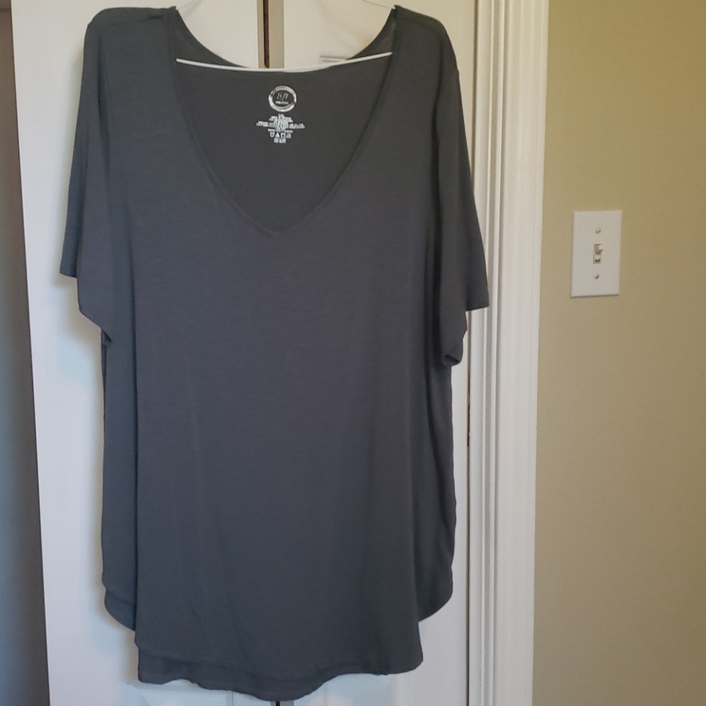 NWOT Maurices 24/7  XXL t shirt
